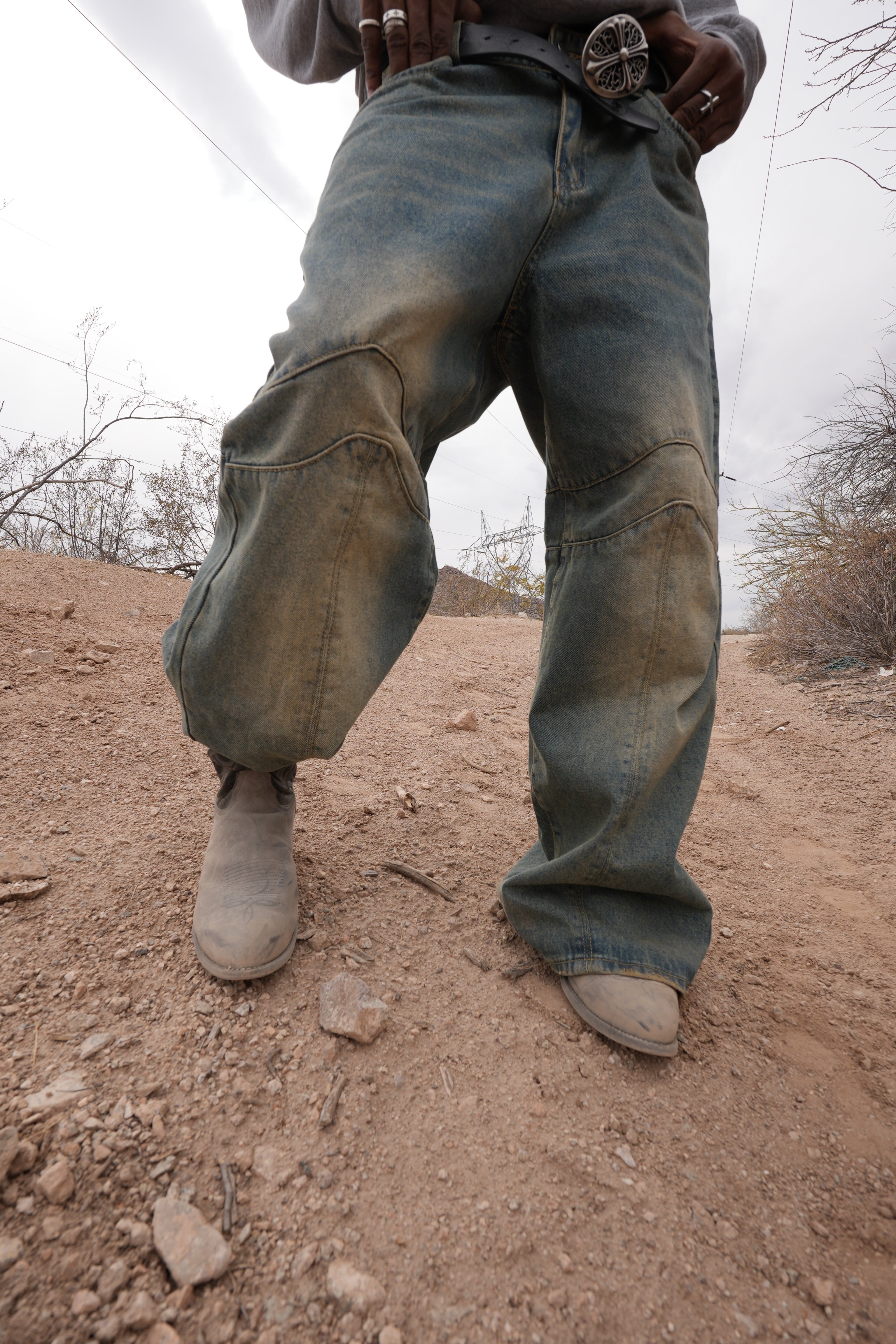 【DEARMINE】Sand Washing Long Wide Denim Wide leg jeans with sandblasted effect blue denim sand